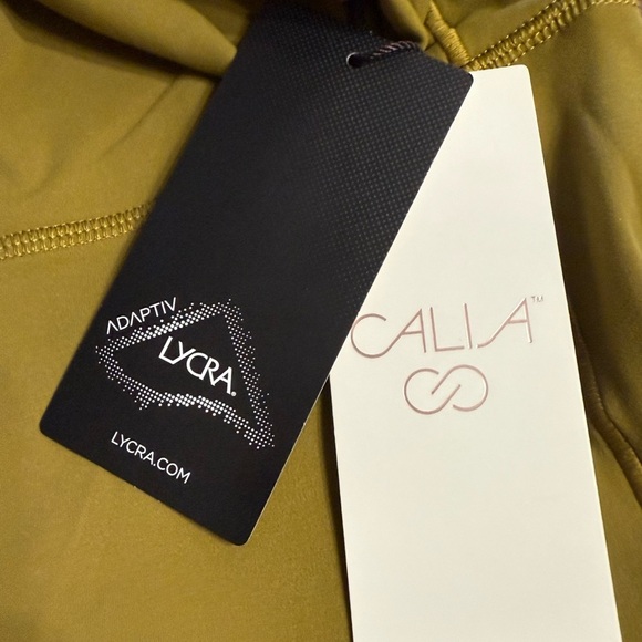 CALIA Inspire by CarrieUnderwood - Picture 2 of 7